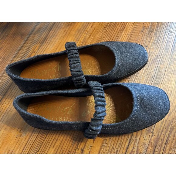 Blowfish Malibu Mary Jane Ballet Flats Dark Gray Flannel - Size 7.5 New - Picture 2 of 2